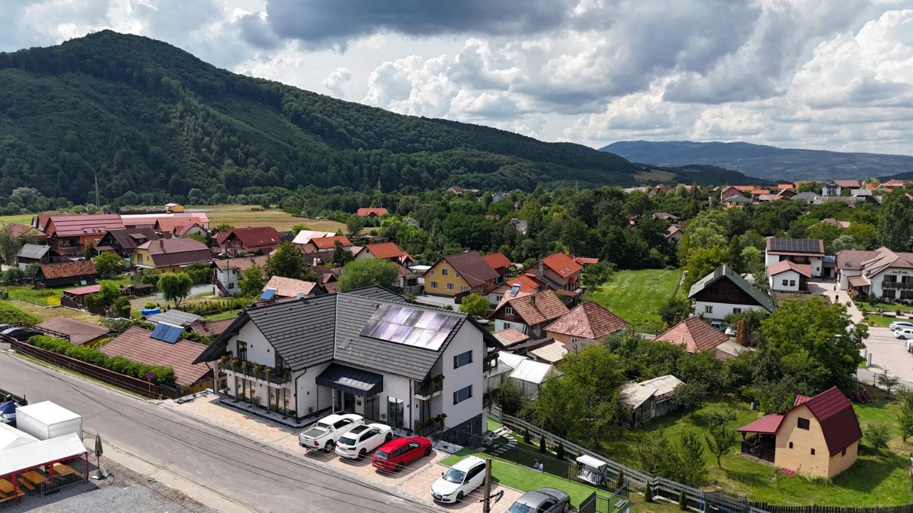 Pensiunea Royal Panzio Praid Buitenkant foto